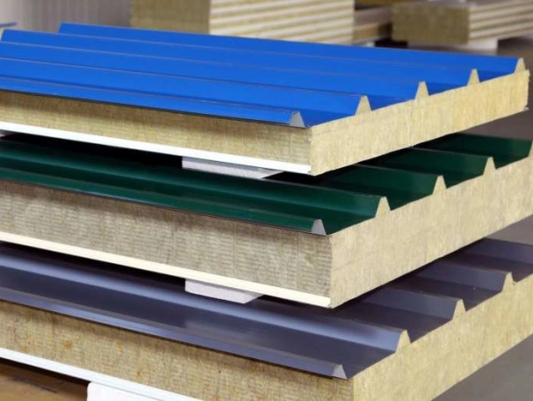 Какой толщины бывают сэндвич-панели и какие лучше использовать?